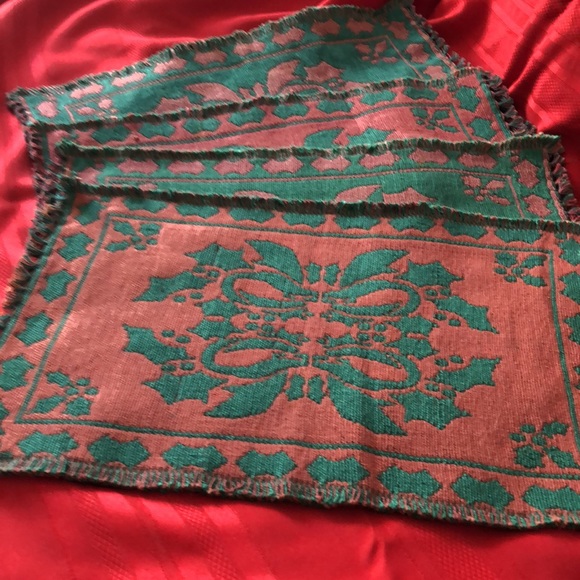 Vintage Reversible Placemats - Picture 2 of 6